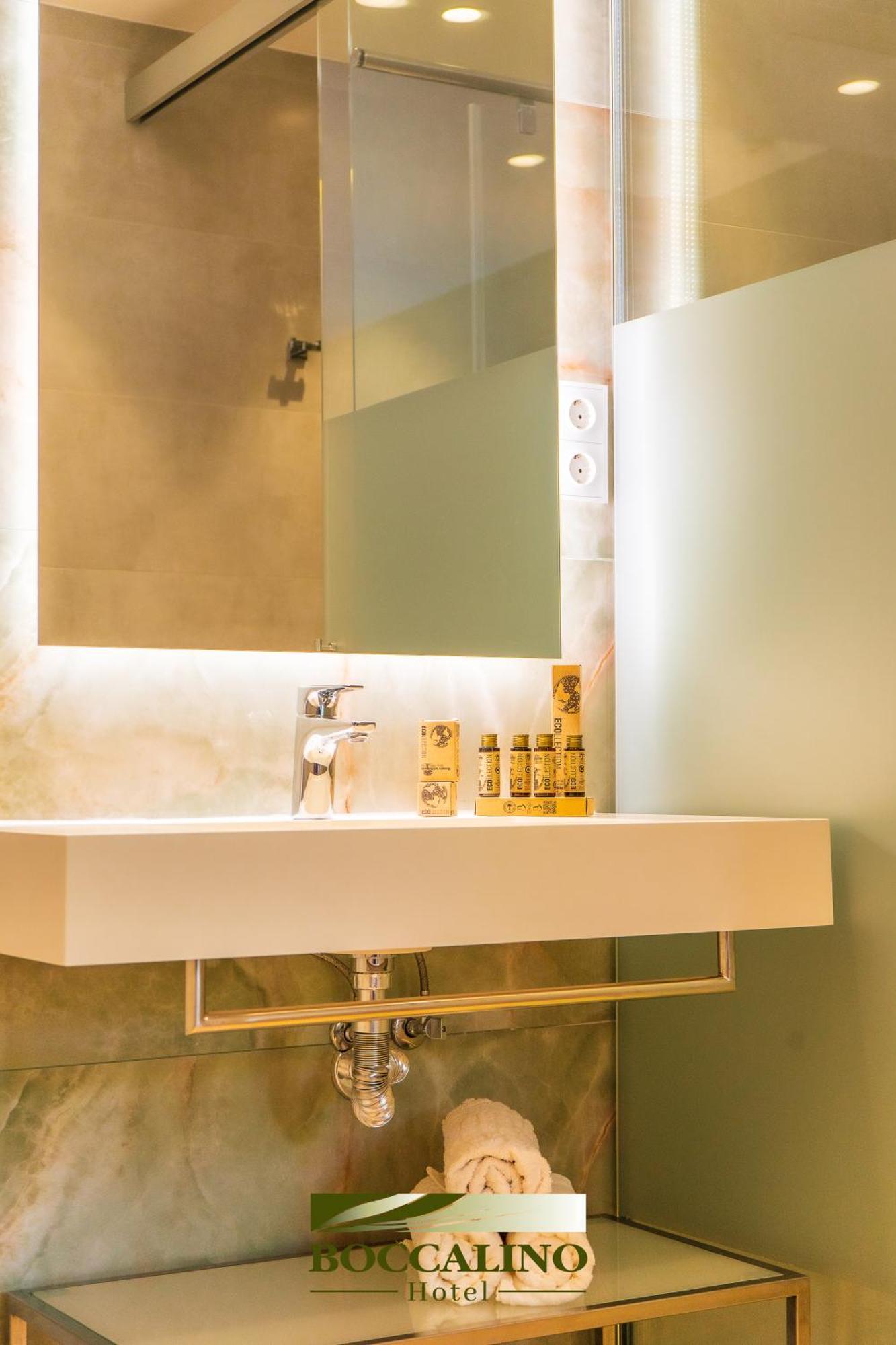 Hotel Boccalino Sitges Dış mekan fotoğraf
